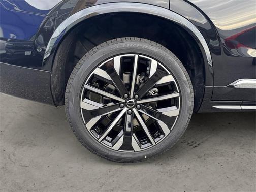 2026 Volvo XC90 B6 Ultra 7-Seater