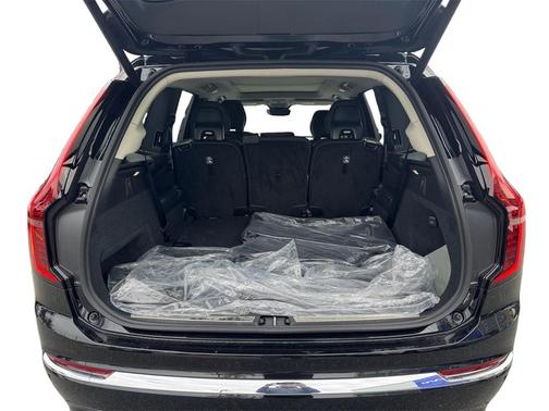 2026 Volvo XC90 B6 Ultra 7-Seater