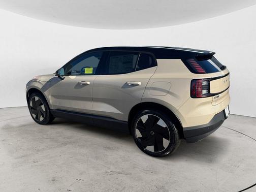 2026 Volvo EX30 Twin Motor Plus