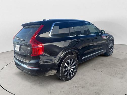 2024 Volvo XC90 B5 Core Bright Theme