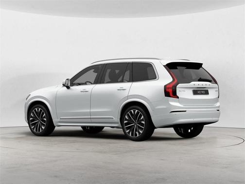 2026 Volvo XC90 B5 Plus 7-Seater