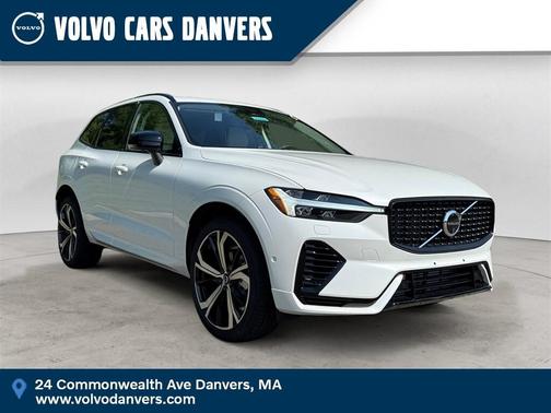 2025 Volvo XC60 Plug-In Hybrid T8 Ultra