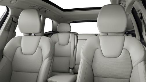 2025 Volvo XC60 Plug-In Hybrid T8 Ultra