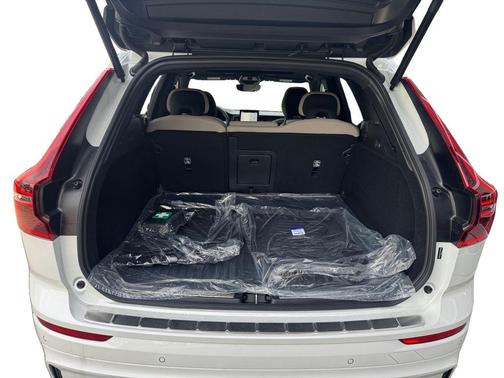 Crystal White 2026 Volvo XC60 B5 Plus
