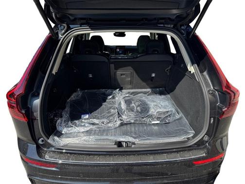 2026 Volvo XC60 Plug-In Hybrid T8 Ultra