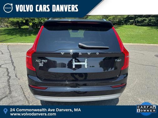 2022 Volvo XC90 T6 Momentum 7 Passenger