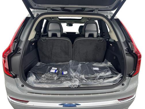 Vapour Grey 2026 Volvo XC90 B6 Plus 7-Seater