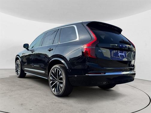 2026 Volvo XC90 B6 Plus 7-Seater
