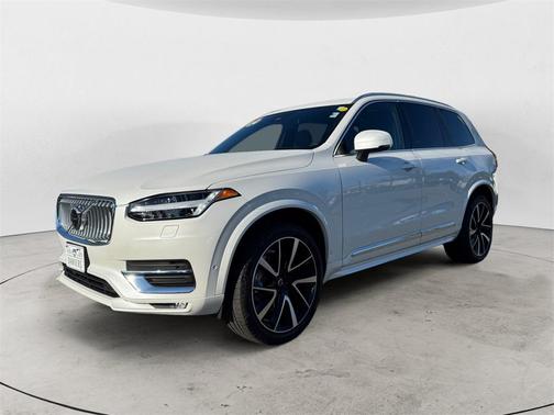 2024 Volvo XC90 B6 Ultimate Bright Theme 7-Seater