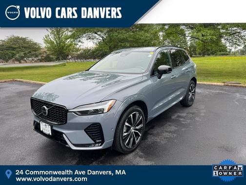 2023 Volvo XC60 B5 Plus Dark Theme