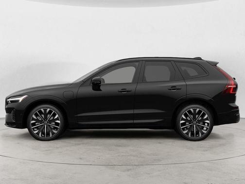 2026 Volvo XC60 Plug-In Hybrid T8 Ultra