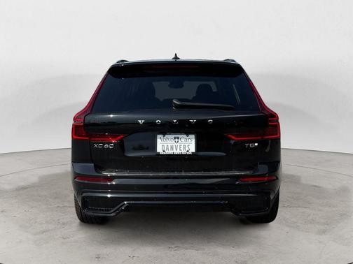 Onyx Black 2026 Volvo XC60 Plug-In Hybrid T8 Ultra