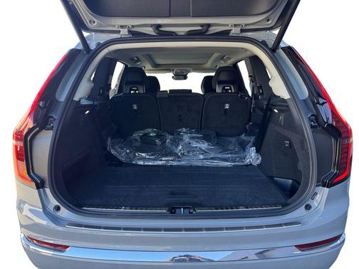 Vapour Grey 2026 Volvo XC90 B6 Plus 7-Seater