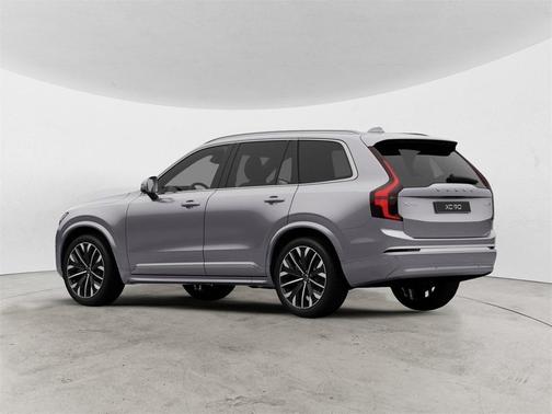 2026 Volvo XC90 B6 Plus 6-Seater