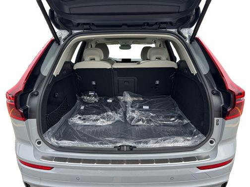 Vapour Grey 2026 Volvo XC60 B5 Ultra