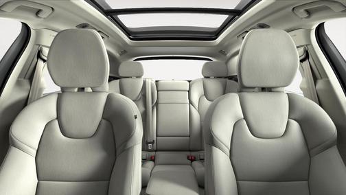 2021 Volvo XC60 T6 Momentum