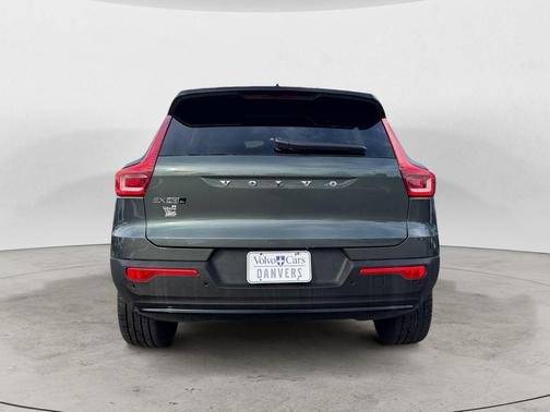 2026 Volvo EX40 Twin Motor Plus