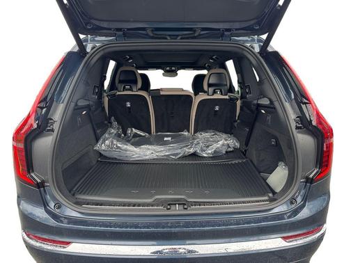 Denim Blue 2025 Volvo XC90 Plug-In Hybrid T8 Core 7-Seater