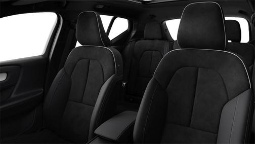 2026 Volvo XC40 B5 Ultra Black Edition