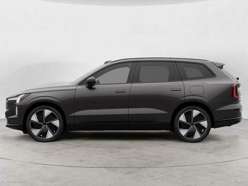 2025 Volvo EX90 Twin Motor Ultra