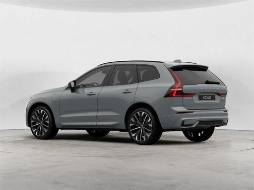 2026 Volvo XC60 Plug-In Hybrid T8 Ultra