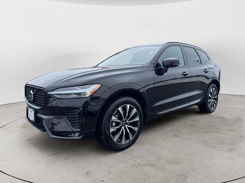 2025 Volvo XC60 B5 Core