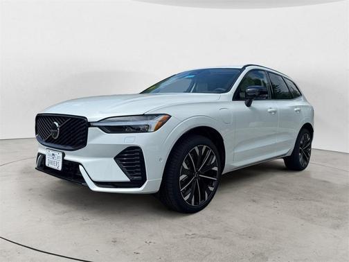2026 Volvo XC60 Plug-In Hybrid T8 Ultra
