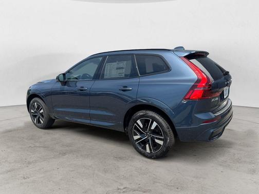 Denim Blue 2026 Volvo XC60 B5 Plus