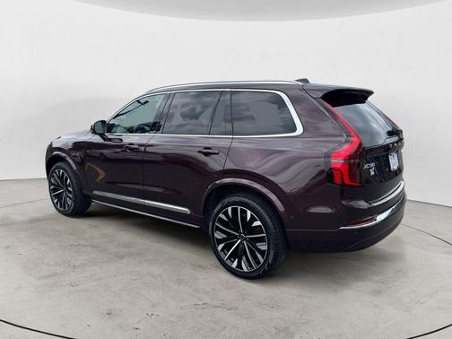Mulberry Red 2026 Volvo XC90 B5 Plus 7-Seater