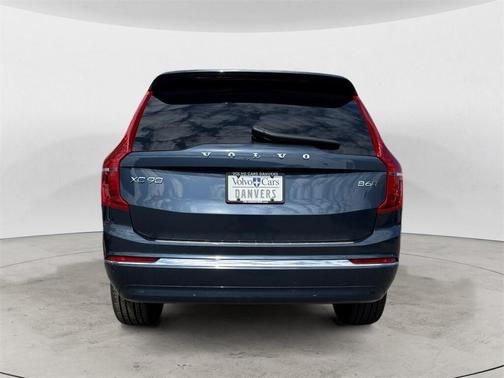 2025 Volvo XC90 B6 Plus 7-Seater