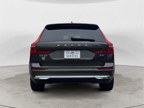 2022 Volvo XC60 B5 Inscription