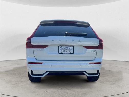 2026 Volvo XC60 B5 Core