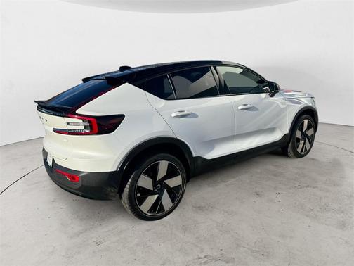 2022 Volvo C40 Recharge Pure Electric P8 Ultimate
