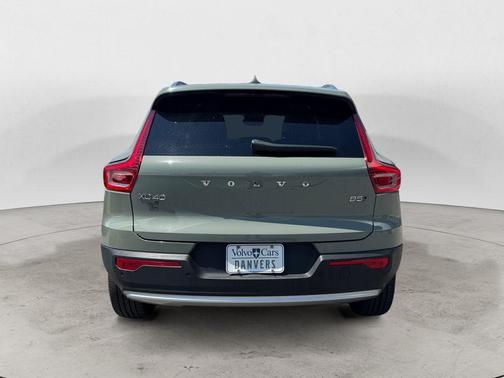 Sage Green Metallic 2025 Volvo XC40 B5 Plus Bright Theme