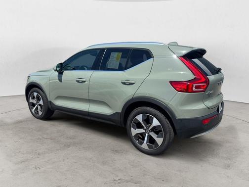 Sage Green Metallic 2025 Volvo XC40 B5 Plus Bright Theme