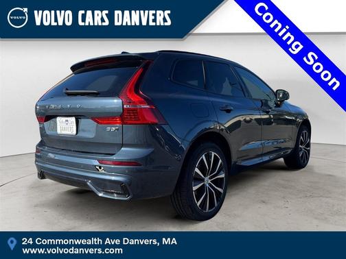 2025 Volvo XC60 B5 Plus