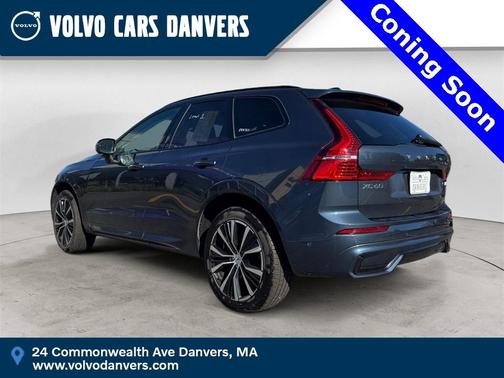 2025 Volvo XC60 B5 Plus