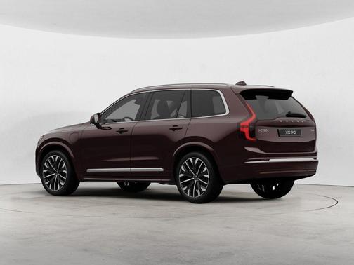 Mulberry Red 2026 Volvo XC90 Plug-In Hybrid T8 Plus 6-Seater