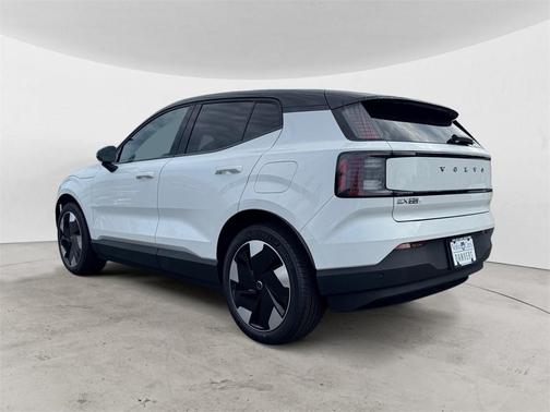 2025 Volvo EX30 Twin Motor Plus