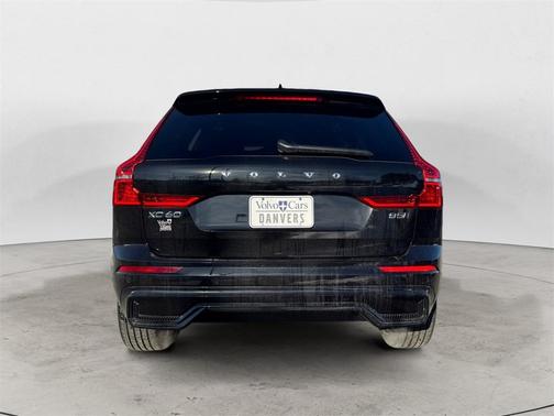 2025 Volvo XC60 B5 Plus