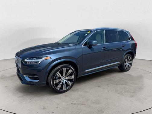 Denim Blue Metallic 2025 Volvo XC90 B5 Plus