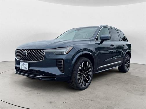 2026 Volvo XC90 PLUS