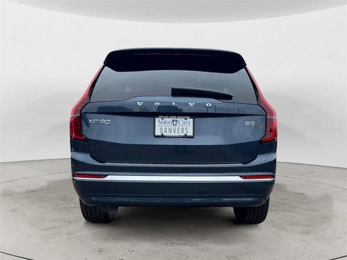 2026 Volvo XC90