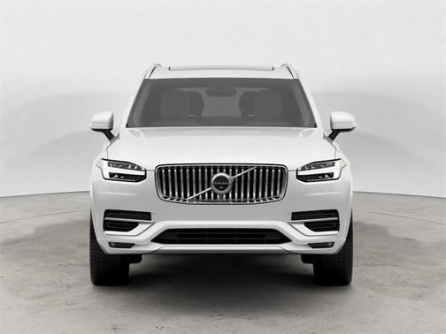 2024 Volvo XC90 B6 Plus Bright Theme 7-Seater