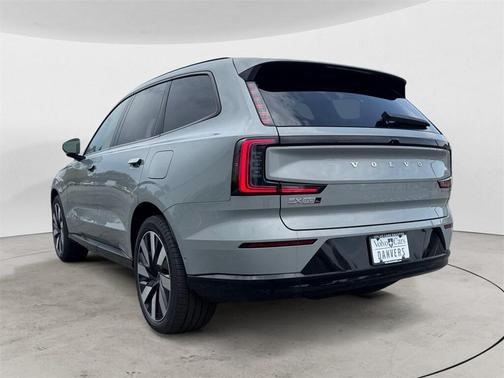 2025 Volvo EX90 Twin Motor Ultra