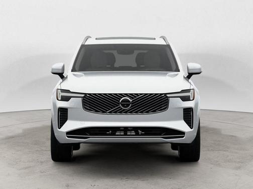 Crystal White 2026 Volvo XC90 B6 Ultra 7-Seater