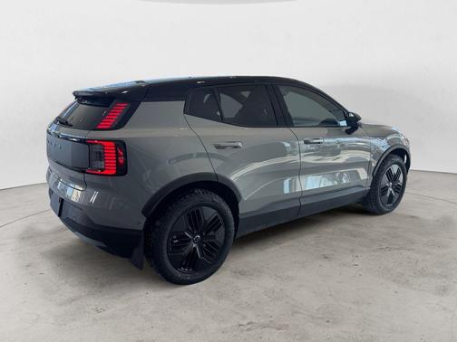 2026 Volvo EX30 TWIN MOTOR CROSS COUNTRY ULTRA