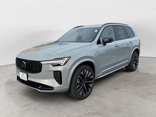 2026 Volvo XC90 B6 Ultra Dark Theme 7-Seater