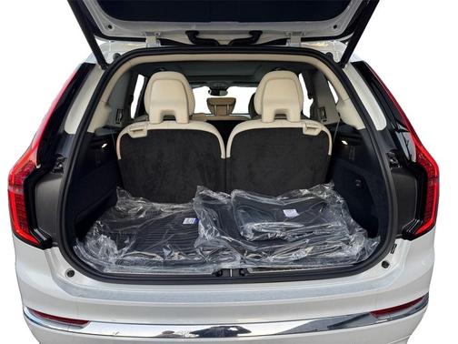 2026 Volvo XC90 B6 Ultra 7-Seater