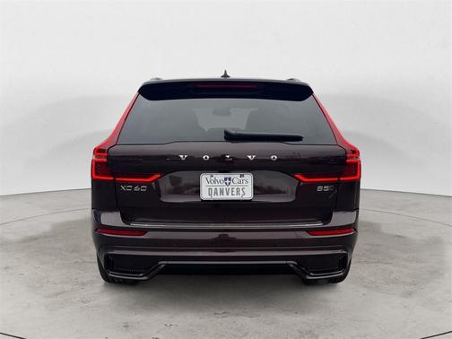 2026 Volvo XC60 B5 Ultra